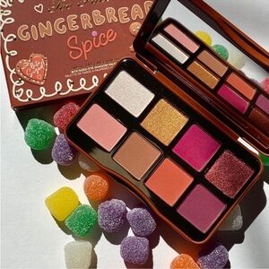 ❄️⚡️Too Faced Gingerbread Spice Eyeshadow Palette